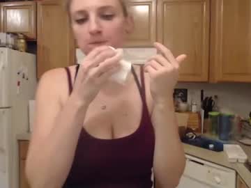 girl glutenfreehulahoops image #1524354
