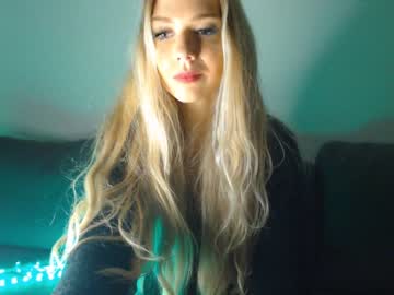 girl pervyblonde image #975417