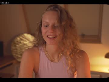 girl chillwithkira image #1861555
