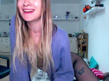 girl kali_the_goddess image #2542567