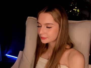 girl darelleeverist image #3976745