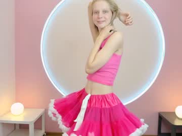 girl jenny_ames image #2391371