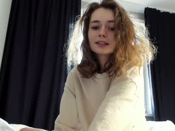 girl mxxnsxsul image #2347396