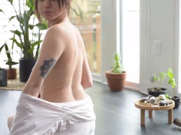 girl lizmreow image #1631348