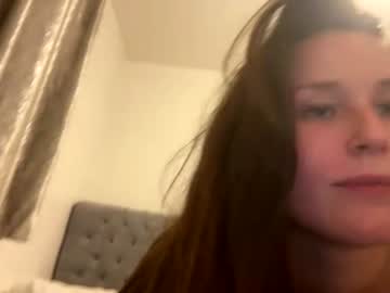 couple makemesquirtbaby69 image #1538085