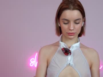 girl shycinderella image #830224