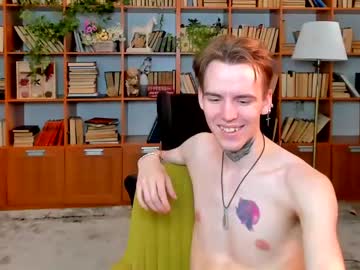 kitten_femboy naked cam