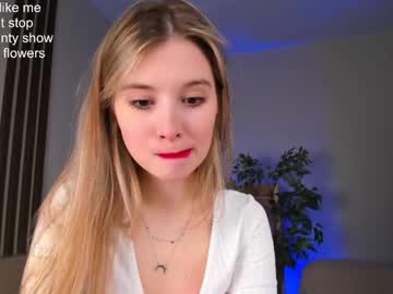 girl milablush image #3658568