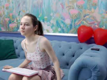 girl kriskras__ image #3859091