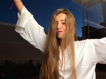 girl coy_amina image #2065949