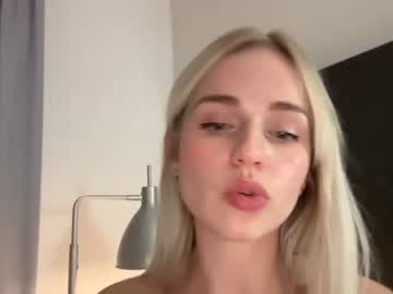 girl alexagrayfreeforyou image #3755998