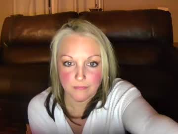 couple leo_lady_8675309 image #228165