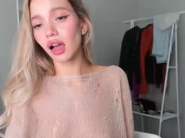 girl honeybae3 image #2267752