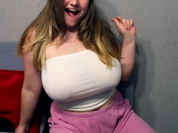 girl royalboobs image #1883553