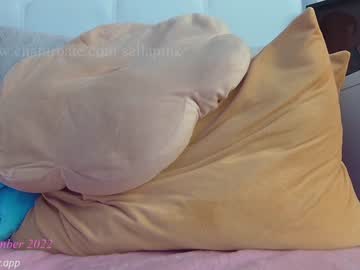 girl sellapink image #3171246
