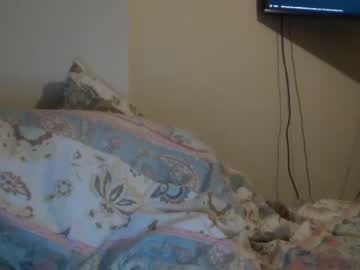 marilynjizzum naked cam