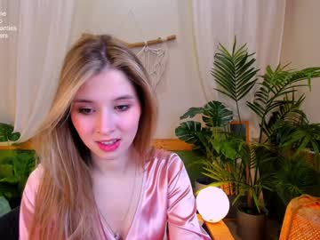 girl milablush image #3207891
