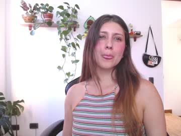 littlelaksmi naked cam