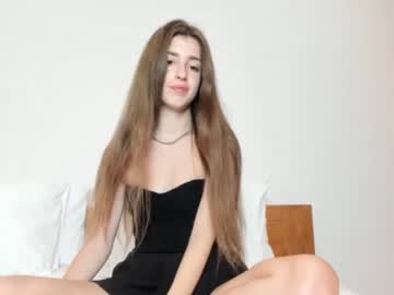 girl coy_amina image #1383277