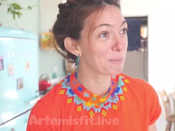 girl artemisfit image #870689