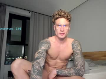 man anotherguyonyourscreen image #1243135