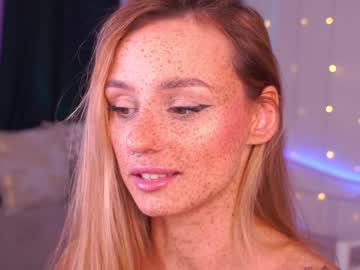 girl artease image #3309156