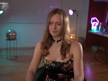 girl chillwithkira image #3791083