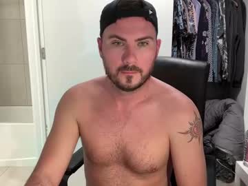 mcnew32 naked cam