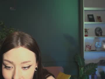 girl ella_knockers_xl image #1374982