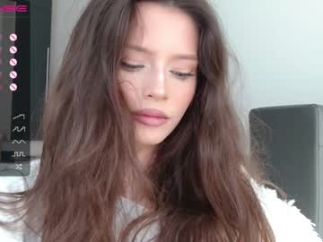 girl isia_slay image #2079186