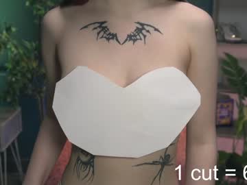 girl ella_knockers_xl image #1685842
