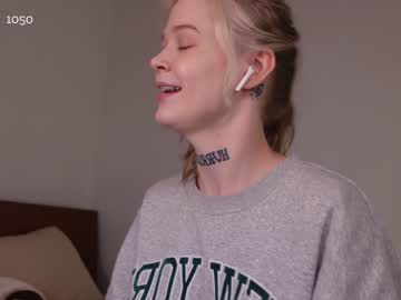 girl tendertainted image #2663022
