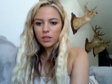 skyelynnxo naked cam