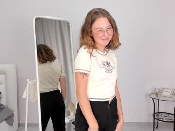 girl lottie_shine image #2607950