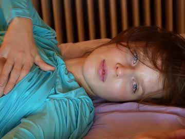 girl ellaa91 image #3071545