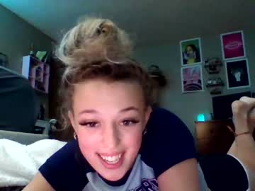 girl carlydrake image #1792148