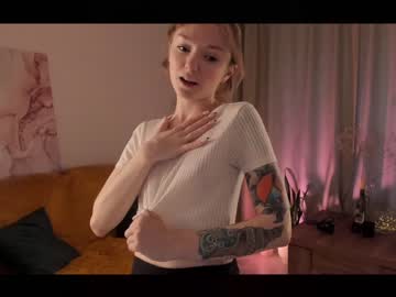girl caught_in_4k image #2088889