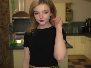 girl lucydelovely image #3453803