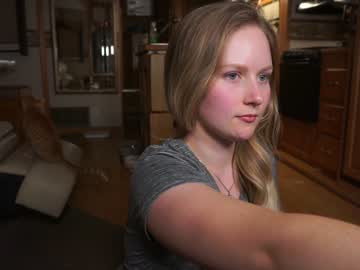girl artesoft image #2672957