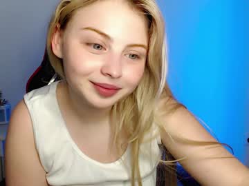 girl shy_blondiee image #3776582