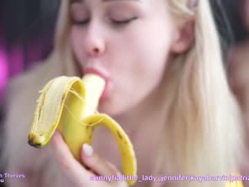 girl safinna image #1554749