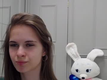 girl olivia_nikolson image #1616582