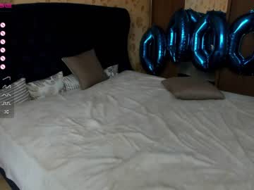 shyy_lallyy naked cam