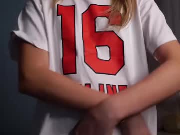 girl aliviadarby image #4011699