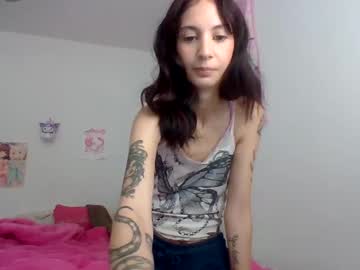girl evelyncams image #4070952