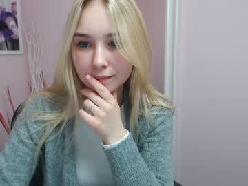 girl lila_page image #1082246