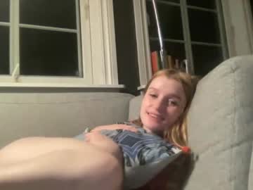 girl frecklytaylor image #2507815