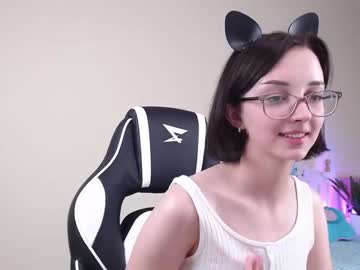 girl queen_kitty1818 image #2002558