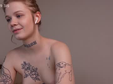 girl tendertainted image #2469335