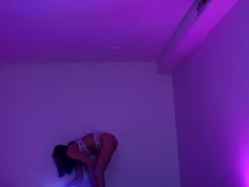 girl internet_famous image #1382584